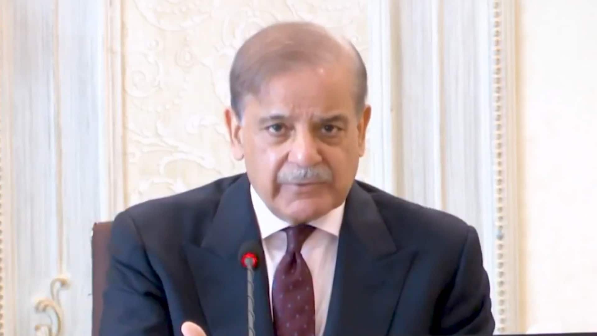 Pakistan Energy Crisis: Malls Shut Early as Fuel Prices Hit Record High