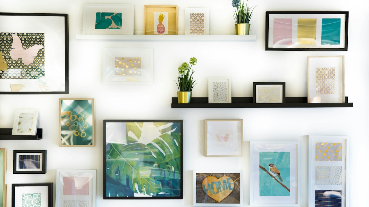 Different ways to mount wall decor to prevent it from falling