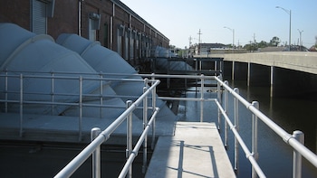 Major Pipeline Burst Disrupts Water Supply In Karachi After Power Failure At Dhabeji Station