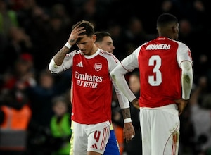 Sputtering Arsenal Face Test Of Character In Sporting Clash