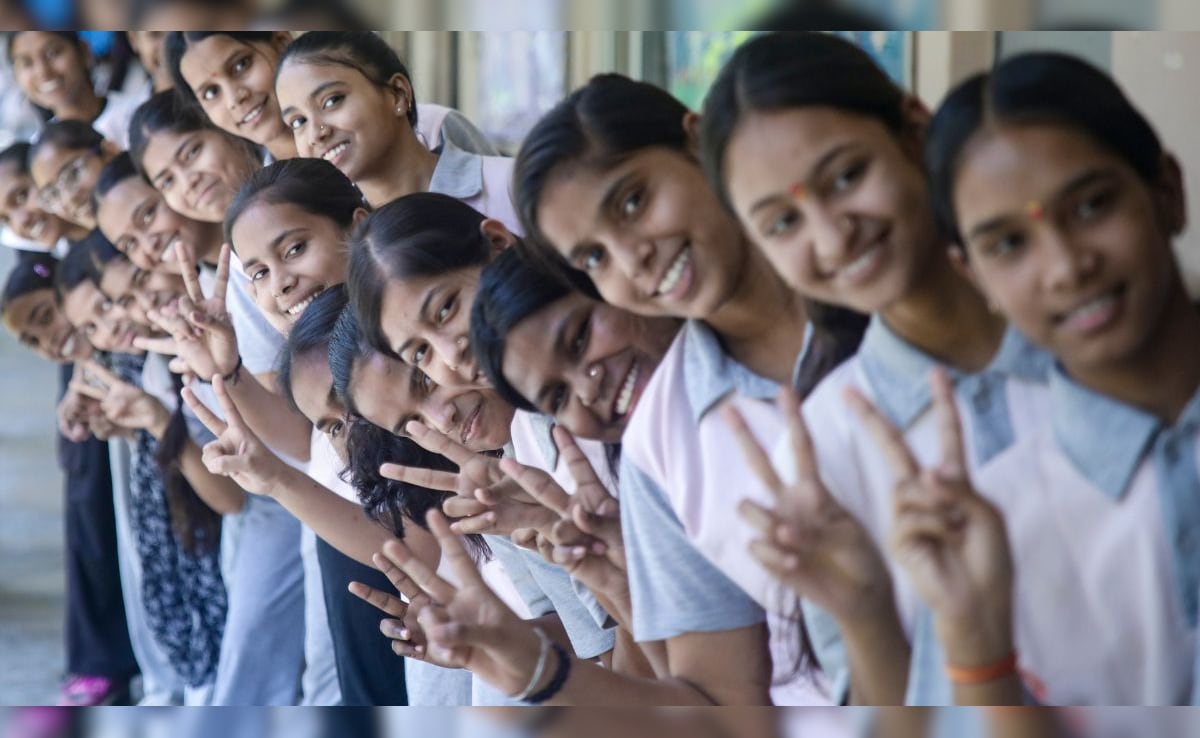 CBSE 12वीं के ये छात्र नहीं दे पाएंगे JEE और NEET की परीक्षा, ये है नंबर का पूरा गेम