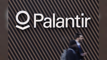 Trump Singles Out Palantir's War Fighting Capabilities' In Post