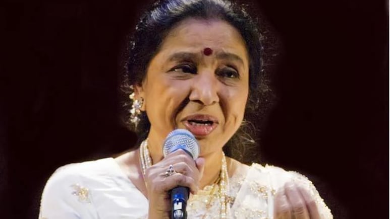 आशा भोसले मुंबई के ब्रीच कैंडी अस्पताल में एडमिट