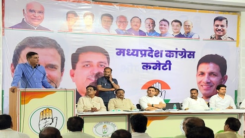 असंतुष्ट नेताओं की कुंडली बनाएगी MP कांग्रेस, भीतरघातियों पर होगी सख्ती; नारी वंदन पर PC शर्मा ने घेरा