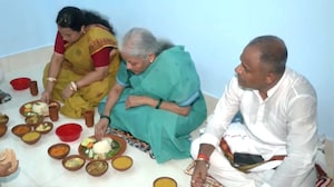 Nirmala Sitharaman Shares Meal At Tant Weaver's Home In Bengal's Purba Bardhaman
