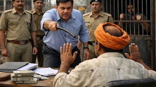 पैसे लेकर काम नहीं करने वाले ठेकेदार पर चला कलेक्टर का हंटर, पैसा लौटाओ, वरना जेल जाओ