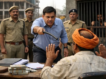 पैसे लेकर काम नहीं करने वाले ठेकेदार पर चला कलेक्टर का हंटर, पैसा लौटाओ, वरना जेल जाओ