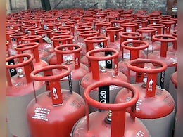 LPG की कालाबाजारी, जमाखोरी के खिलाफ कार्रवाई तेज, 1 लाख से अधिक छापे में 52,000 से अधिक सिलेंडर जब्त: पेट्रोलियम मंत्रालय
