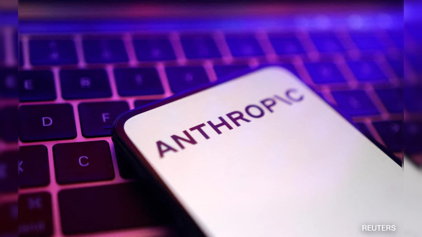 AI Giant Anthropic Nears  Trillion Valuation, Surpasses Rival OpenAI