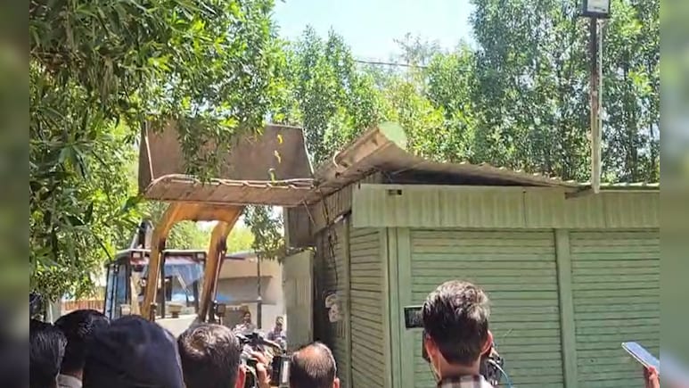 भोपाल के बड़ा तालाब पर फिर चला बुलडोजर; 350 से ज्यादा अतिक्रमण हटेंगे, 21 अप्रैल तक चलेगा अभियान