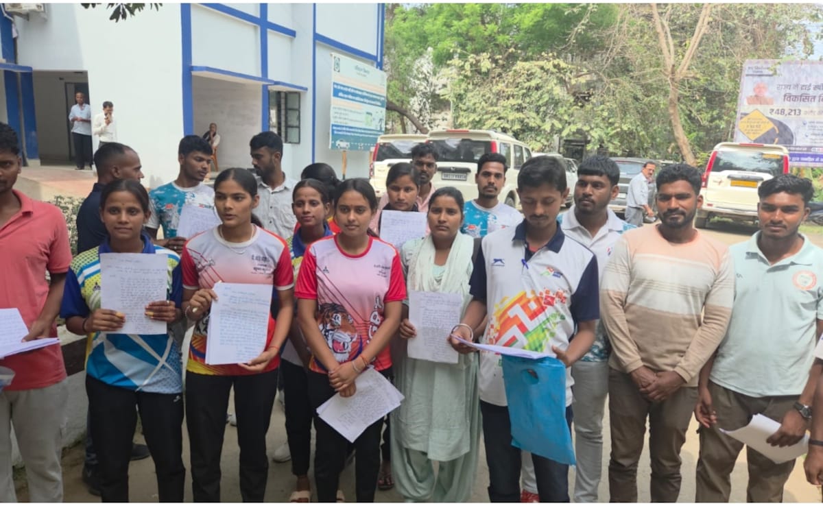 देश को मेडल दिलाने वाले खिलाड़ियों को नहीं मिल रही चौकीदार की नौकरी, डीएम से कहा- वादा भूल गई सरकार