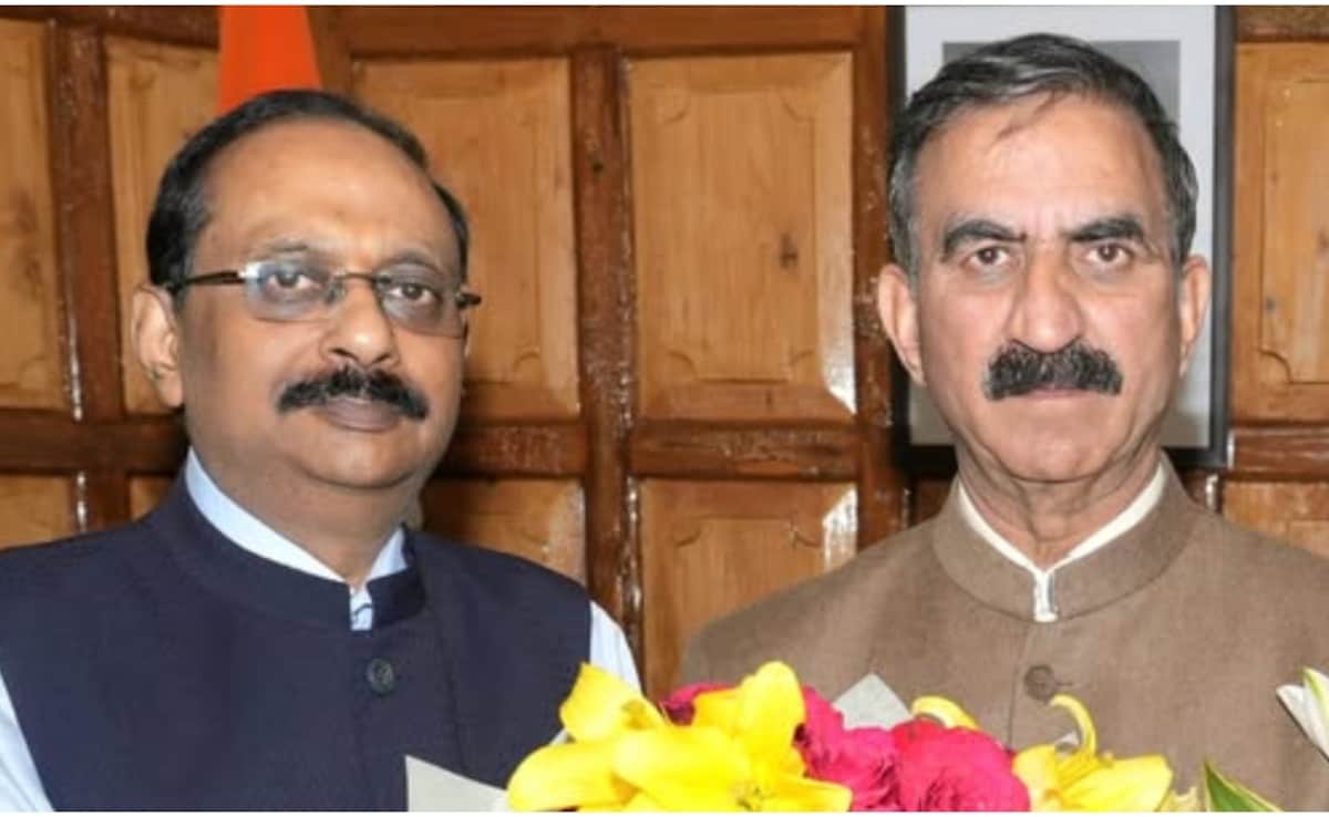 हिमाचल के चीफ सेक्रेटरी ने 25 करोड़ की जमीन 1.38 करोड़ में खरीदी! FIR दर्ज होते ही CM बोले- 'कार्रवाई होगी'