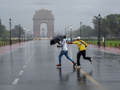 दिल्ली-NCR में अगले दो घंटे में आएगी आंधी और बारिश, IMD ने जारी कर दिया अलर्ट