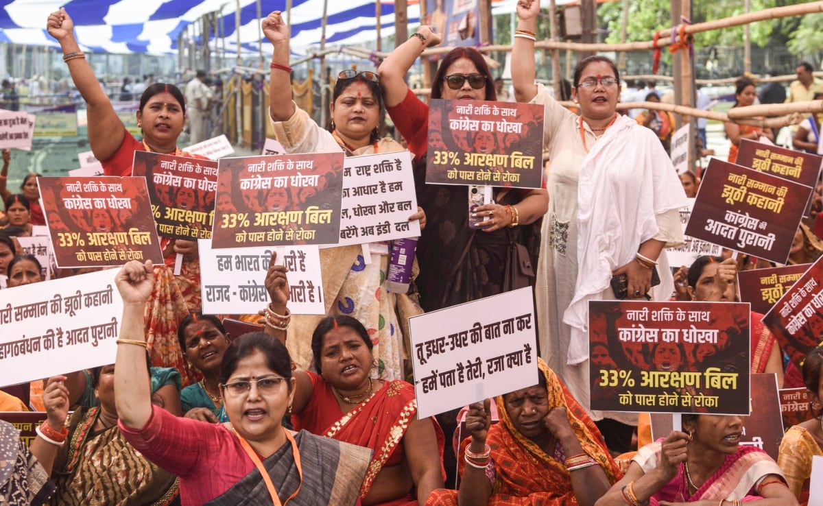 परिसीमन का विरोध कर अपना ही नुकसान तो नहीं कर रहे हैं दक्षिण के राज्य? क्या है संवैधानिक व्यवस्था