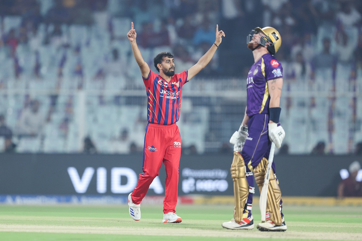 IPL 2026 LIVE: 4, 6, 4 - KKR Star Goes Berserk After Shami Breathes Fire
