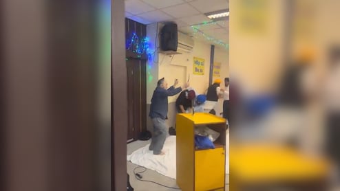 Violent Clash At German Gurdwara Leaves 11 Injured; Armed Police Unit Deployed &mdash; Watch Video