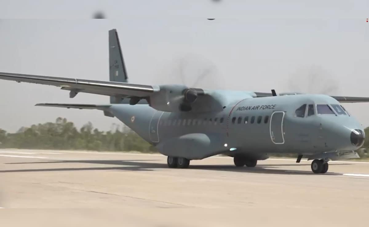 Watch: Indian Air Force Aircraft Takes Off, Lands On Purvanchal Expressway