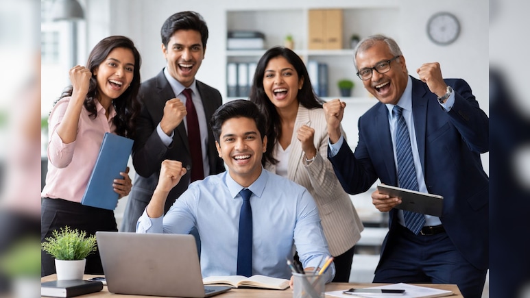 ऑफिस में मेहनत के बाद भी नहीं मिल रही पहचान, तो अपनाएं ये 5 ट्रिक्स, हर जगह छा जाएंगे आप