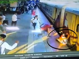 Kalyan News : चालत्या ट्रेनमधून महिलेने बाळासह मारली उडी; भयंकर थरार CCTV मध्ये कैद