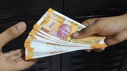 Rupee Falls To Rs 93.32 Against US Dollar: 5 Triggers Investors Must Know