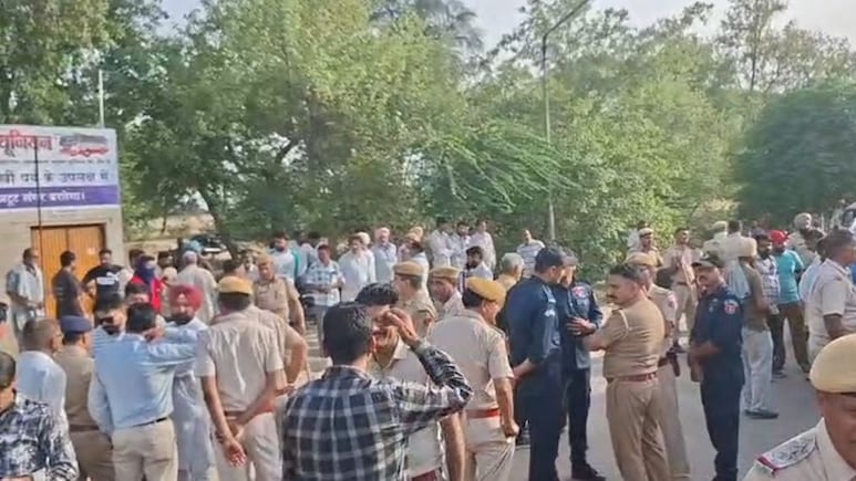 व&zwj;िधायक रुप&zwj;िंदर स&zwj;िंह कुन्&zwj;नर नजरबंद, घर के बाहर भारी पुल&zwj;िस बल तैनात&nbsp;