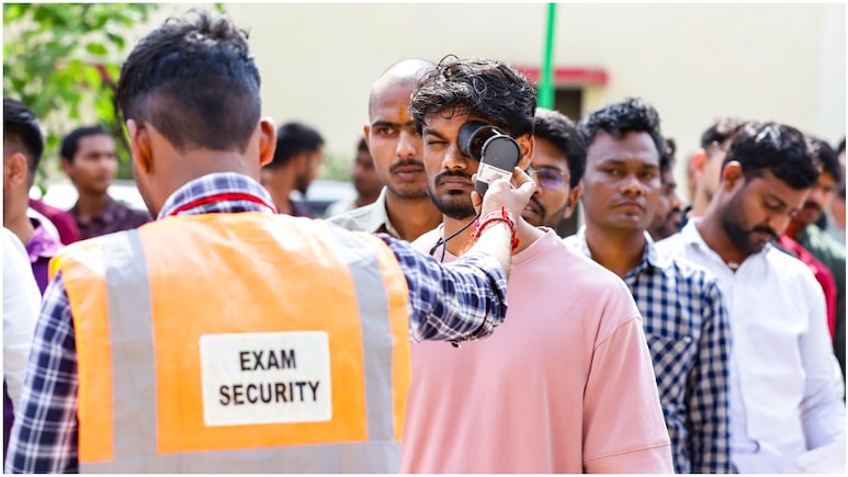 SI Exam 2026: उदयपुर में कल से परीक्षा, सेंटर जाने से पहले जान लें RPSC के ये कड़े नियम