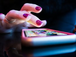 बिना क्लिक किए हैक हो रहे हैं iPhone! DarkSword हमले से बचने के लिए Apple ने रातों-रात जारी किया अपडेट