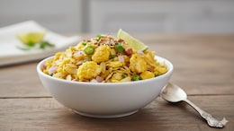 15-Minute Protein-Rich Egg Poha Recipe For A Healthy Breakfast