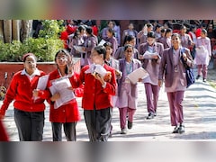 12वीं के री-एव्यूलेश में अगर छात्र के नंबर बढ़े तो पैसे करेंगे वापस- OSM मार्किंग विवाद पर CBSE