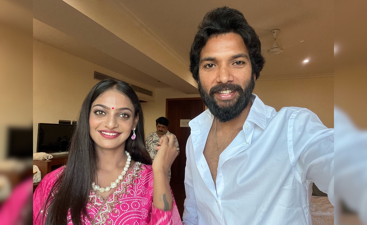 वायरल गर्ल मोनालिसा अंतरधार्मिक विवाह विवाद में नया मोड़; मानव अधिकार आयोग ने मांगी रिपोर्ट