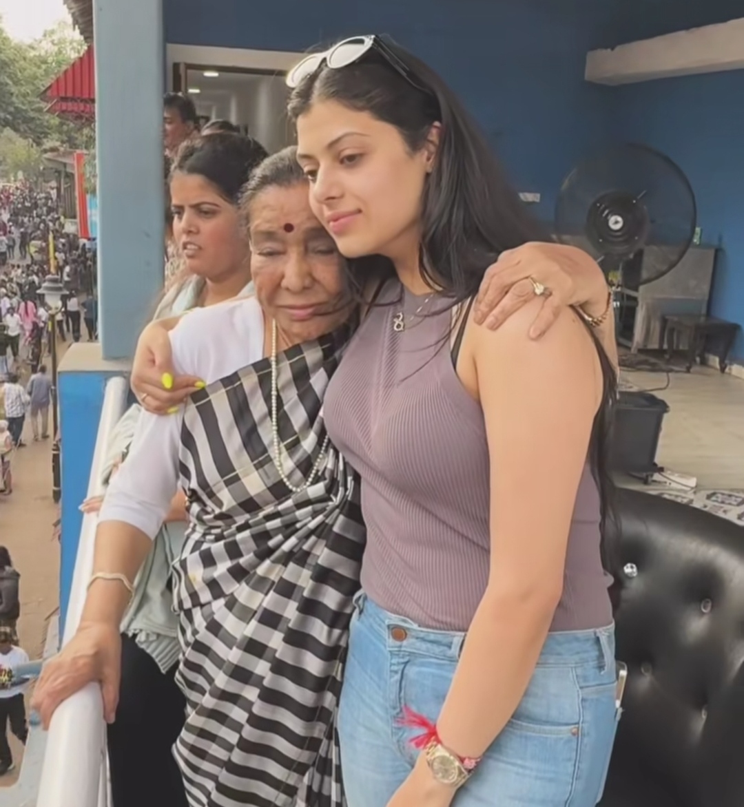 Zanai Bhosle's Throwback Post With Asha Bhosle Is On Everyone's Mind: 'She Celebrated Life'