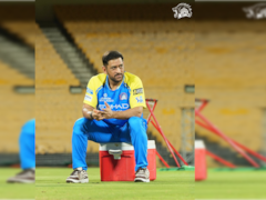 "Where Is Dhoni?" Shastri Asks Under Pressure CSK Captain Gaikwad. His Reply
