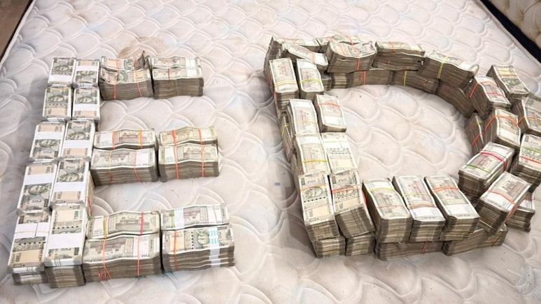 हजारों घर खरीदारों से 2000 करोड़ की ठगी, ED की रडार पर 'अर्थ ग्रुप', 10 ठिकानों पर छापेमारी