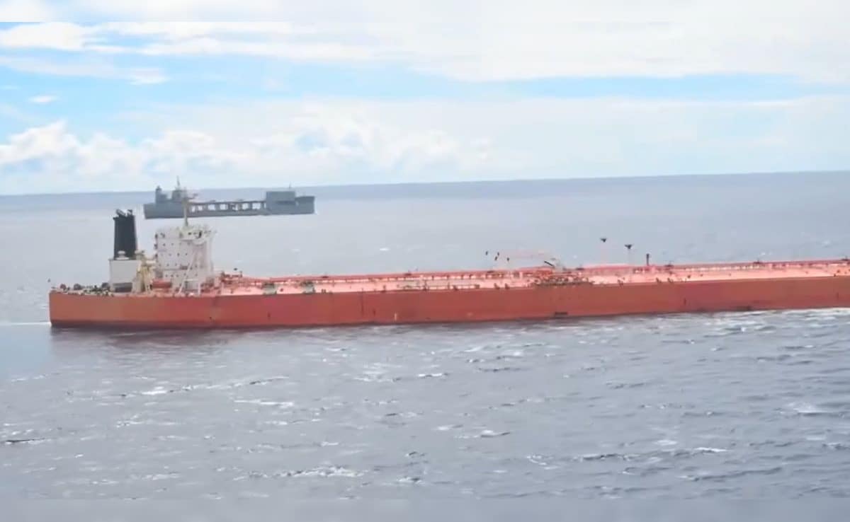 ईरान के खिलाफ अमेरिका की जंग फिर हिंद महासागर तक पहुंची, ईरानी टैंकर किया जब्त