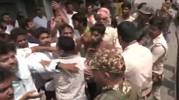 West Bengal Elections: Clashes In Murshidabad, Scuffle Breaks Out Between TMC And Humayun Kabir's AUJP Workers | Watch