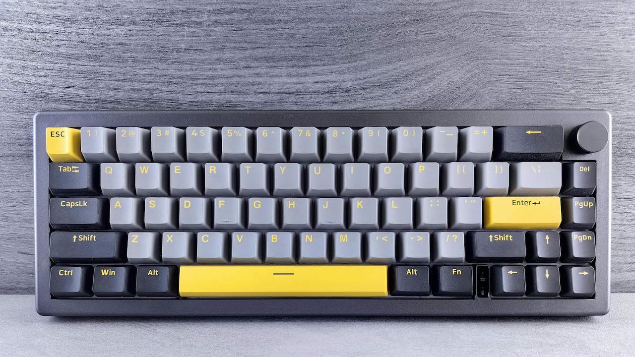 Best Quiet Mechanical Keyboards For Writers And Professionals