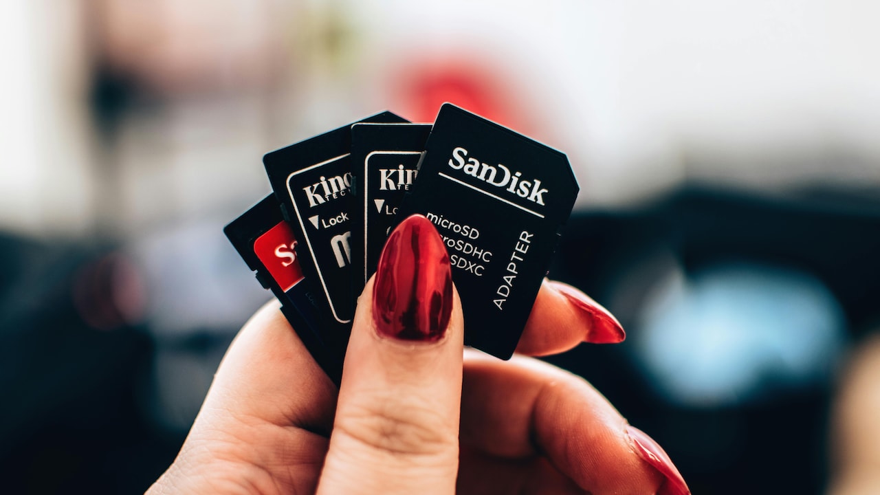 5 External SSDs That Transfer Files Fast Without Heating Issues 5 External SSDs That Transfer Files Fast Without Heating Issues