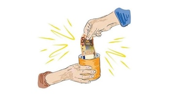 'Big Achievement For Pakistan': Netizens Spark Meme Fest As State Bank Receives $2 Billion From Saudi Arabia