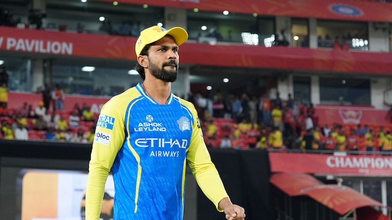 MI vs CSK: चेन्नई की हत्थे से उखड़ी 'चाल', ओपनिंग का बुरा हाल, फिसड्डी बने ऋतुराज, आंकड़ों का बन रहा मजाक