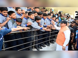 Haridwar School News: हरिद्वार के स्कूलों में नया टाइम-टेबल लागू, लू से बचाव के लिए 'वॉटर बेल' भी अनिवार्य