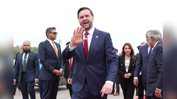 'Bad News': JD Vance Confirms US-Iran Standoff After Marathon Talks In  Pakistan