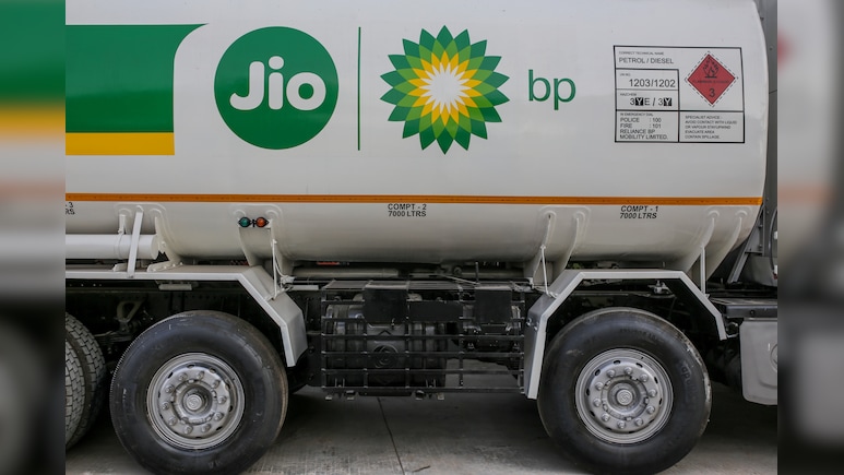 Reliance Caps Fuel Sales At $11 Per Pump Amid Growing Shortages