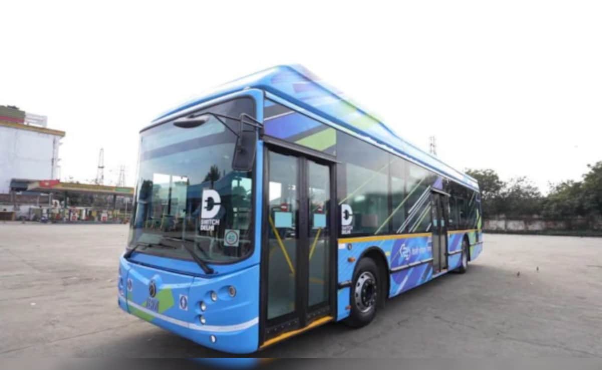 दिल्ली से रोहतक के बीच शुरू हुई इलेक्ट्रिस बस सेवा, जानिए रूट, स्टॉप समेत जरूरी डिटेल्स