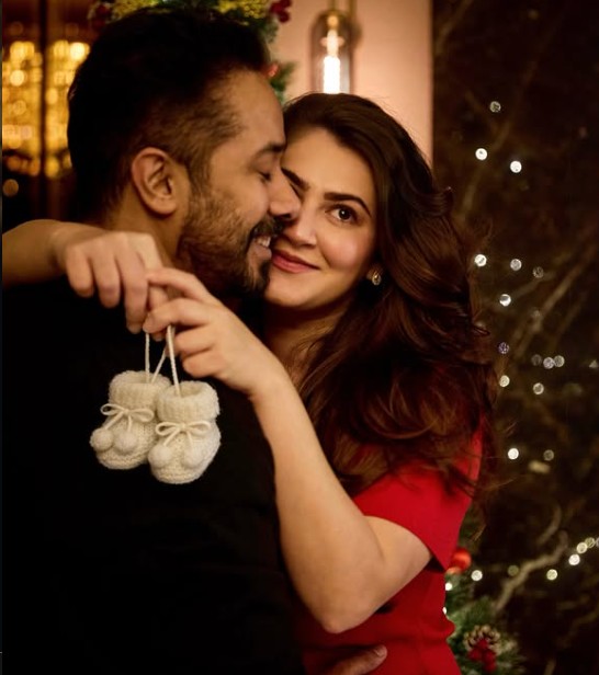 दृश्यम-3 के डायरेक्टर बने पापा, घर आई बेबी गर्ल, पोस्ट शेयर कर बोले- हमारी छोटी सी मां लक्ष्मी आ गई