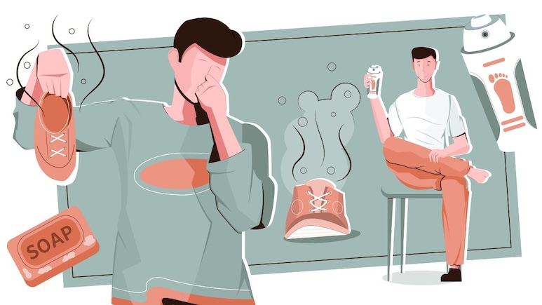 क्&zwj;या आपके जूतों में से भी आती है बदबू? ये क्&zwj;लीनर करके देखें ट्राई, रिजल्&zwj;ट देख हो जाएंगे हैरान