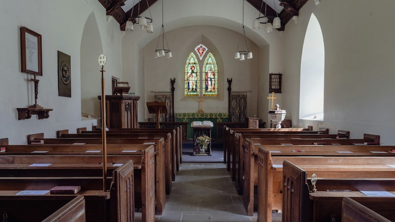 British Pastor Drowns Man In Fatal Baptism Ceremony, Charged With Manslaughter