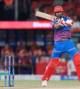 DC vs CSK LIVE Score, IPL 2026: Delhi Capitals Take Bold Call, Leave Experts Surprise; Chennai Super Kings To Bowl