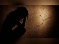 लड़कियों से गंदी हरकत करता, फिर धर्म बदलने का डालता था दबाव; NGO की आड़ में अश्लील खेल खेलने वाला पकड़ा गया