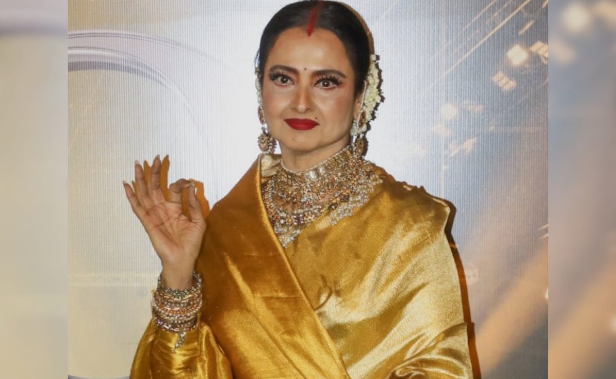 रेखा का ऑनस्क्रीन बेटा है बॉलीवुड के खूंखार विलेन का दामाद, आज तक नहीं दी एक भी सोलो हिट