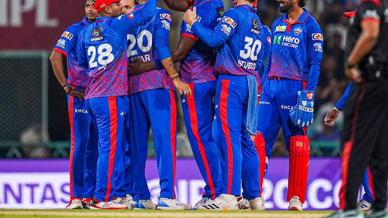 IPL 2026: आईपीएल-IPL का सबसे बड़ा गेंदबाज़ कौन? लगातार जीतकर भी टीम को खल रही है किस की कमी? मुनाफ पटेल ने बताया